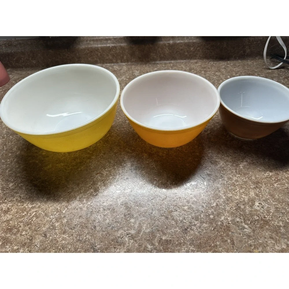 Vintage Pyrex Mixing NestingBowls Set Primary Colors Fiesta 401 402 403 SET of 3